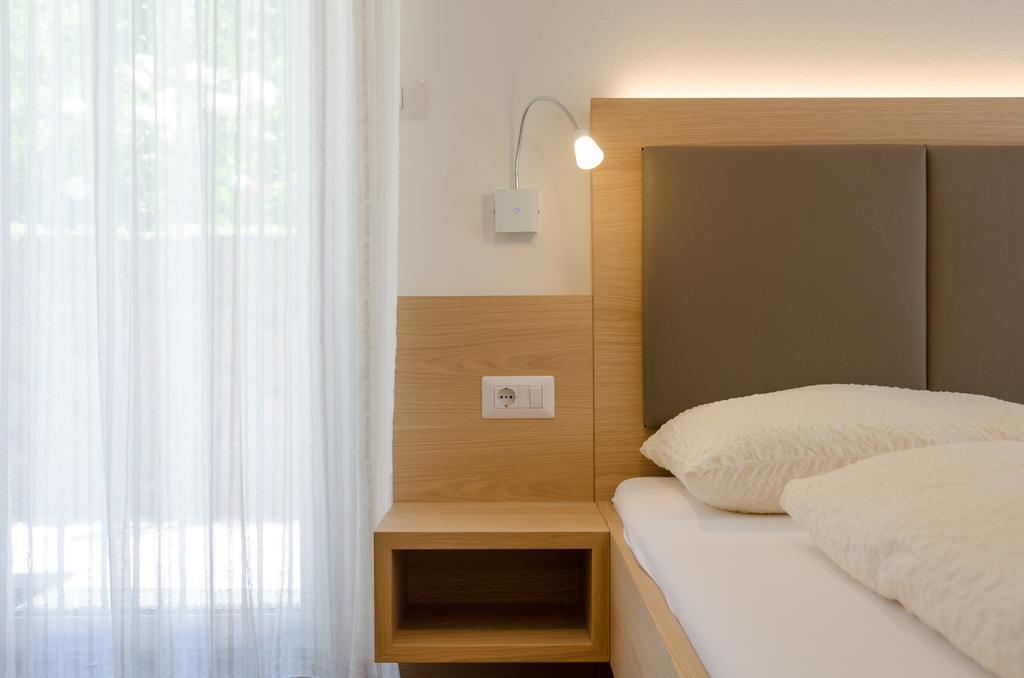 Pension Etschblick B&B Frangarto Екстер'єр фото