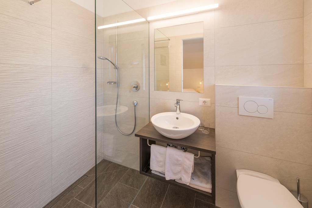 Pension Etschblick B&B Frangarto Екстер'єр фото