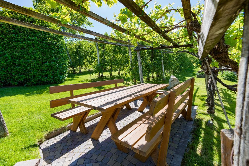 Pension Etschblick B&B Frangarto Екстер'єр фото
